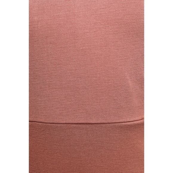 Lulu’s “Deja Vu” Mauve Off Shoulder Midi Dress - Picture 6 of 10